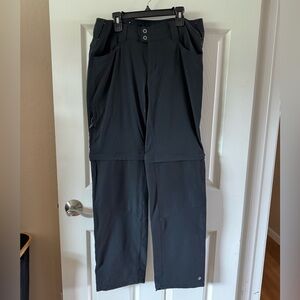 Columbia Women's Omni Shield‎ Convertible Pant Size 10